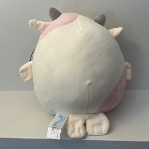 NWT Malia the Sea Cow Squishmallow - Picture 3 of 3
